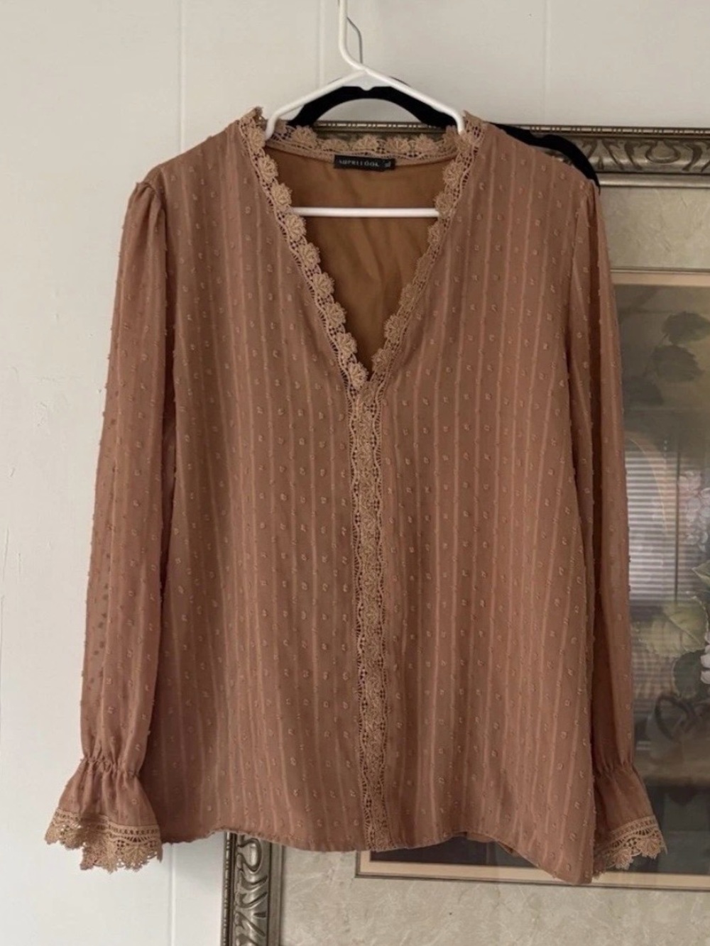 SUPRE Mauve Tan Lace-Trim V-Neck Blouse